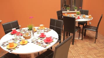 Petit déjeuner buffet compris tous les jours