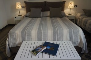 Premium bedding, minibar, in-room safe, desk - Casa Laganà (Reggio Calabria)