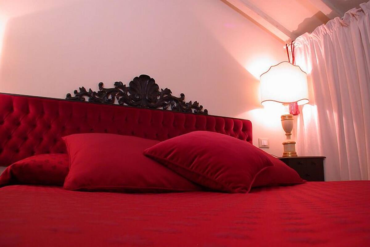 Chambre Double Standard | Literie de qualité supérieure, coffres-forts dans les chambres