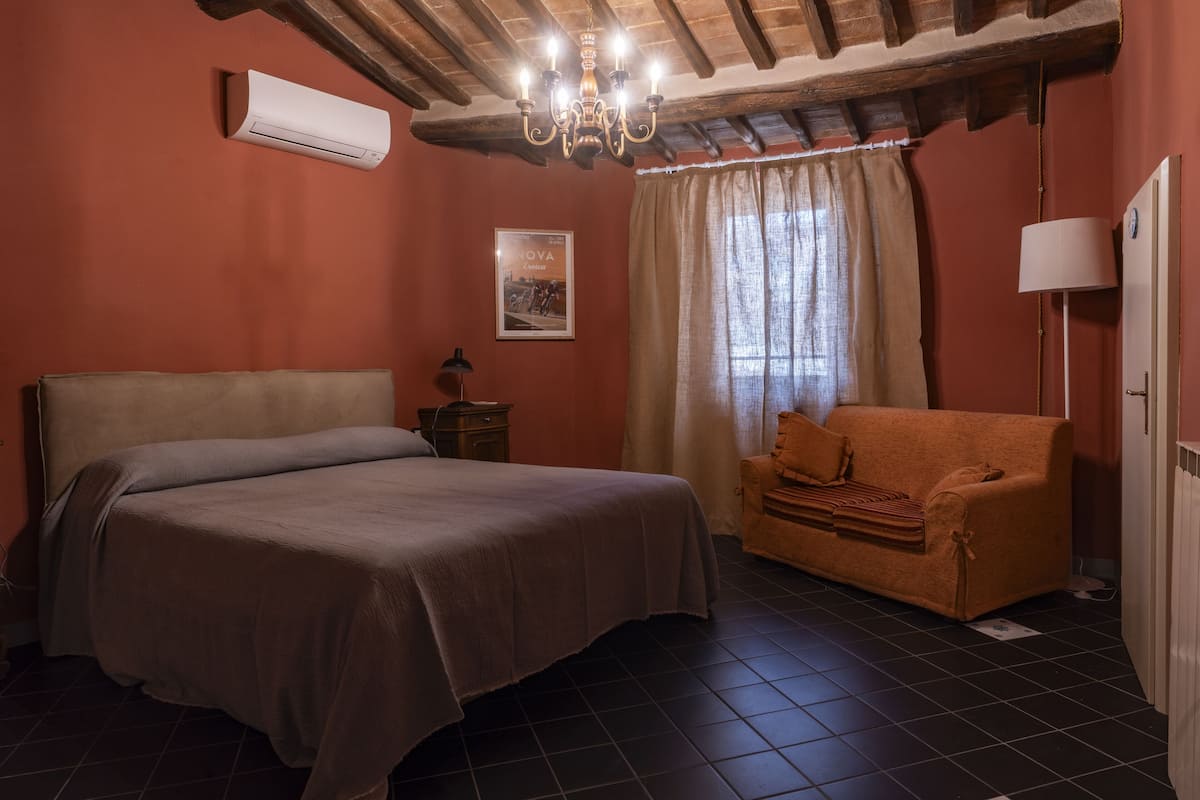Classic Room | 1 bedroom, individually decorated, individually furnished