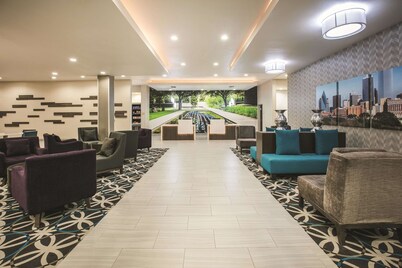 La Quinta Inn & Suites by Wyndham Dallas - Richardson