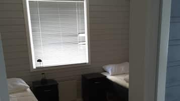 Cottage Classique, 3 chambres | 1 chambre, espace de travail pour ordinateur portable