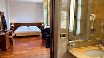 Chambre Double Supérieure, 1 très grand lit