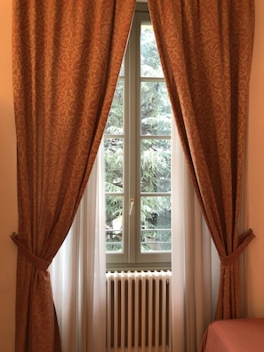 Panoramic Single Room, 1 Large Single Bed, Garden View | Garden view