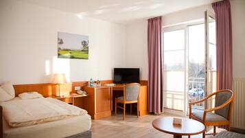 객실 내 금고, 책상, 방음 설비, 다리미/다리미판