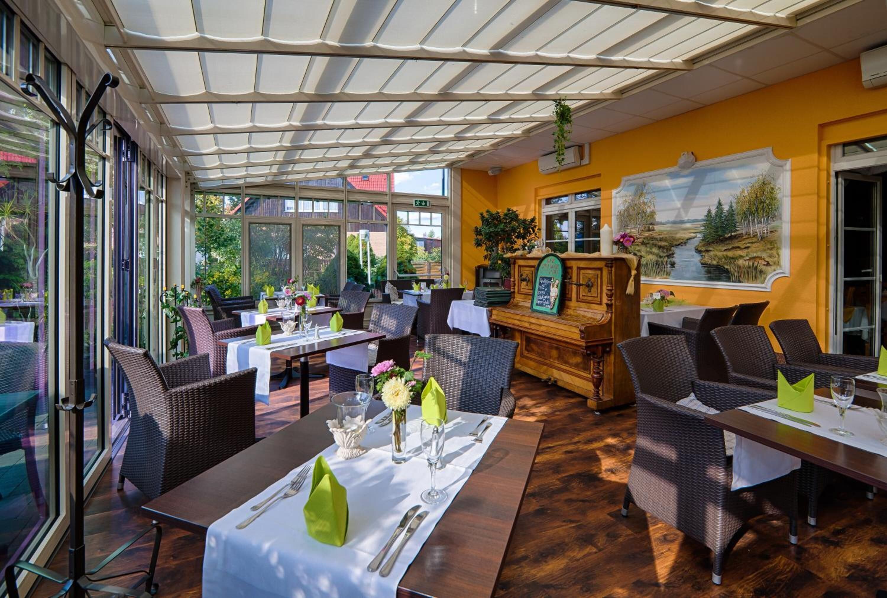 lunch and dinner served, regional cuisine