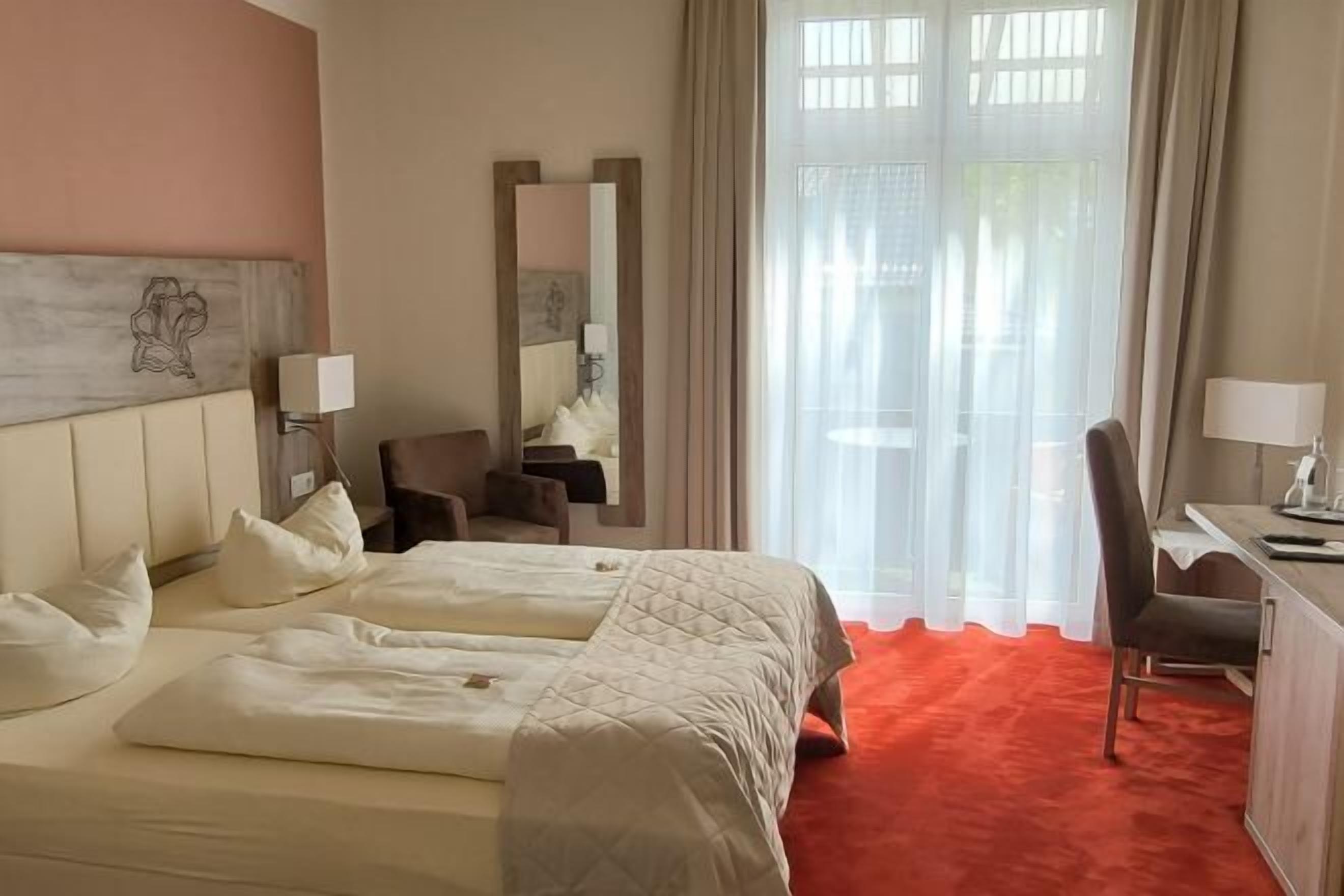 Minibar, in-room safe, desk, blackout curtains