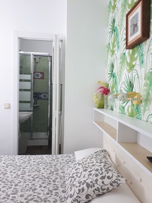 Habitació individual | Wifi gratuïta i roba de llit 
