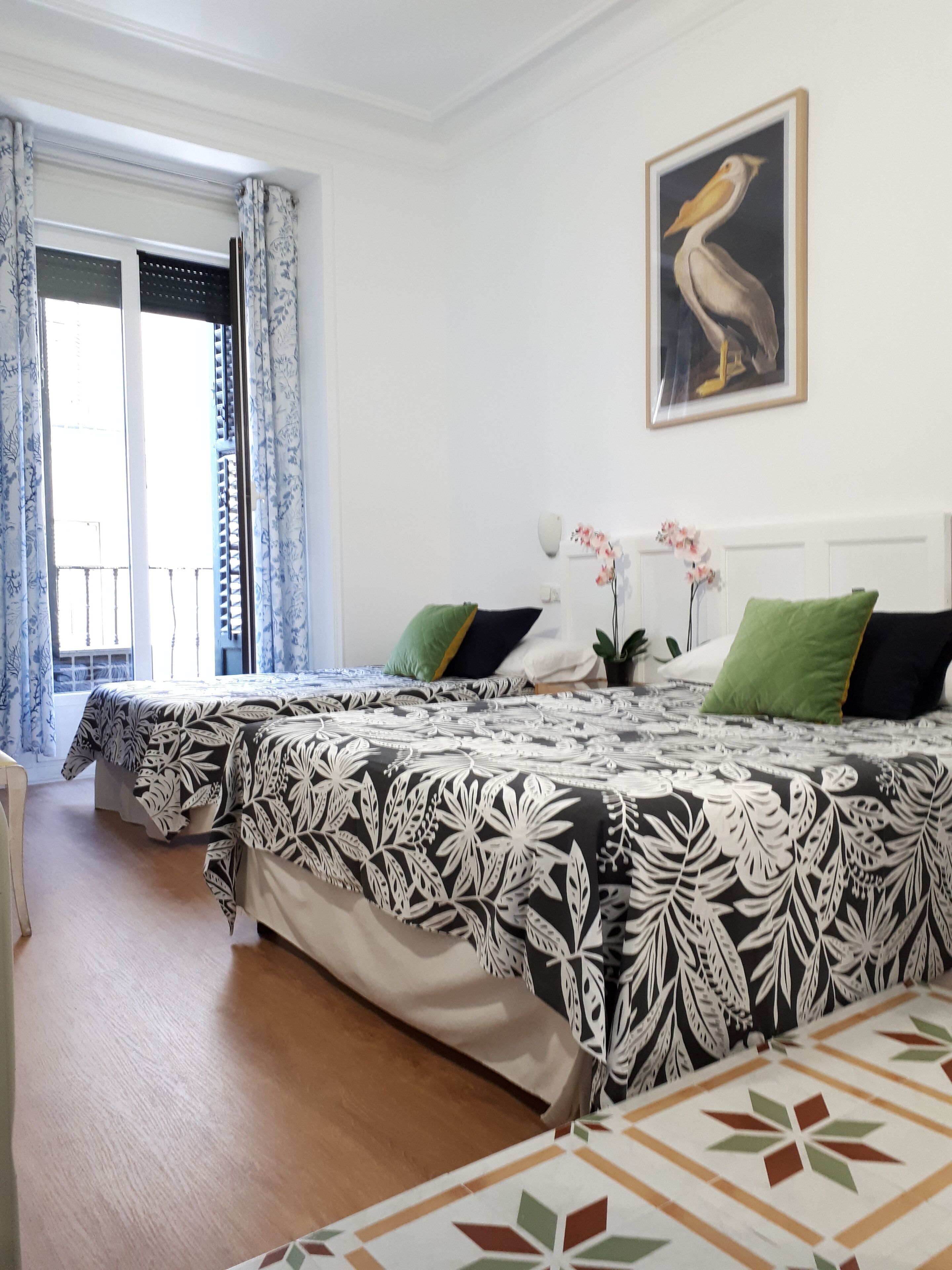 Wi-Fi ฟรี, ผ้าปูที่นอน