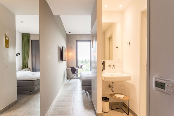 Biancheria da letto di alta qualità, materassi a doppio strato