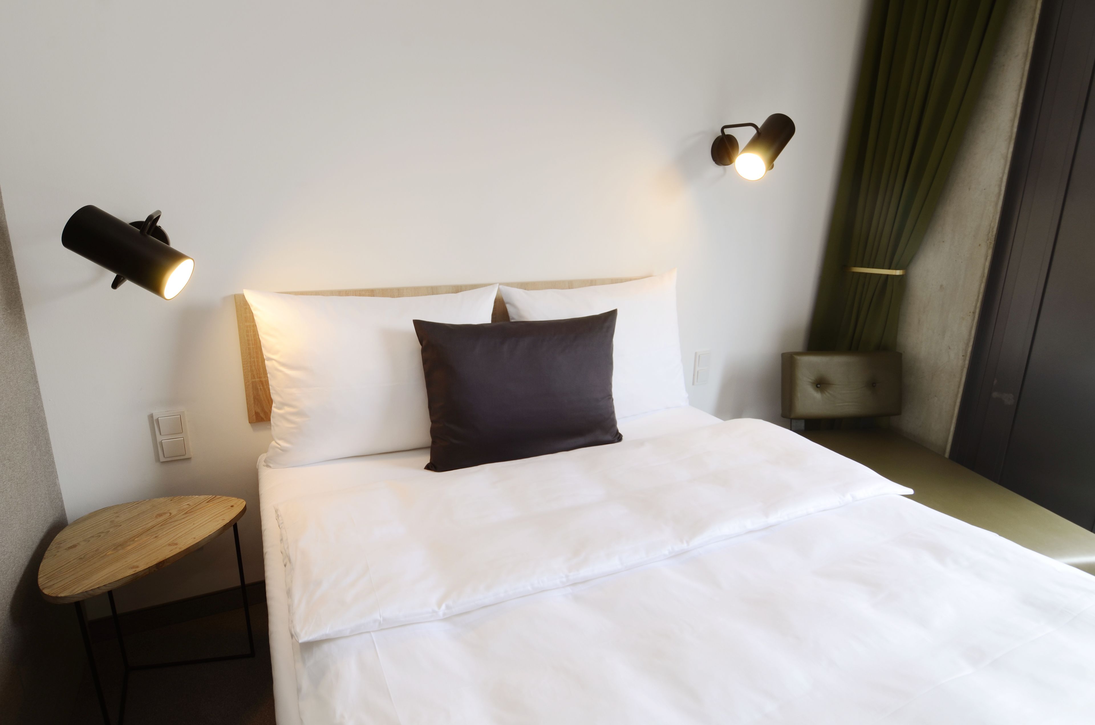 1 bedroom, premium bedding, pillow-top beds, in-room safe