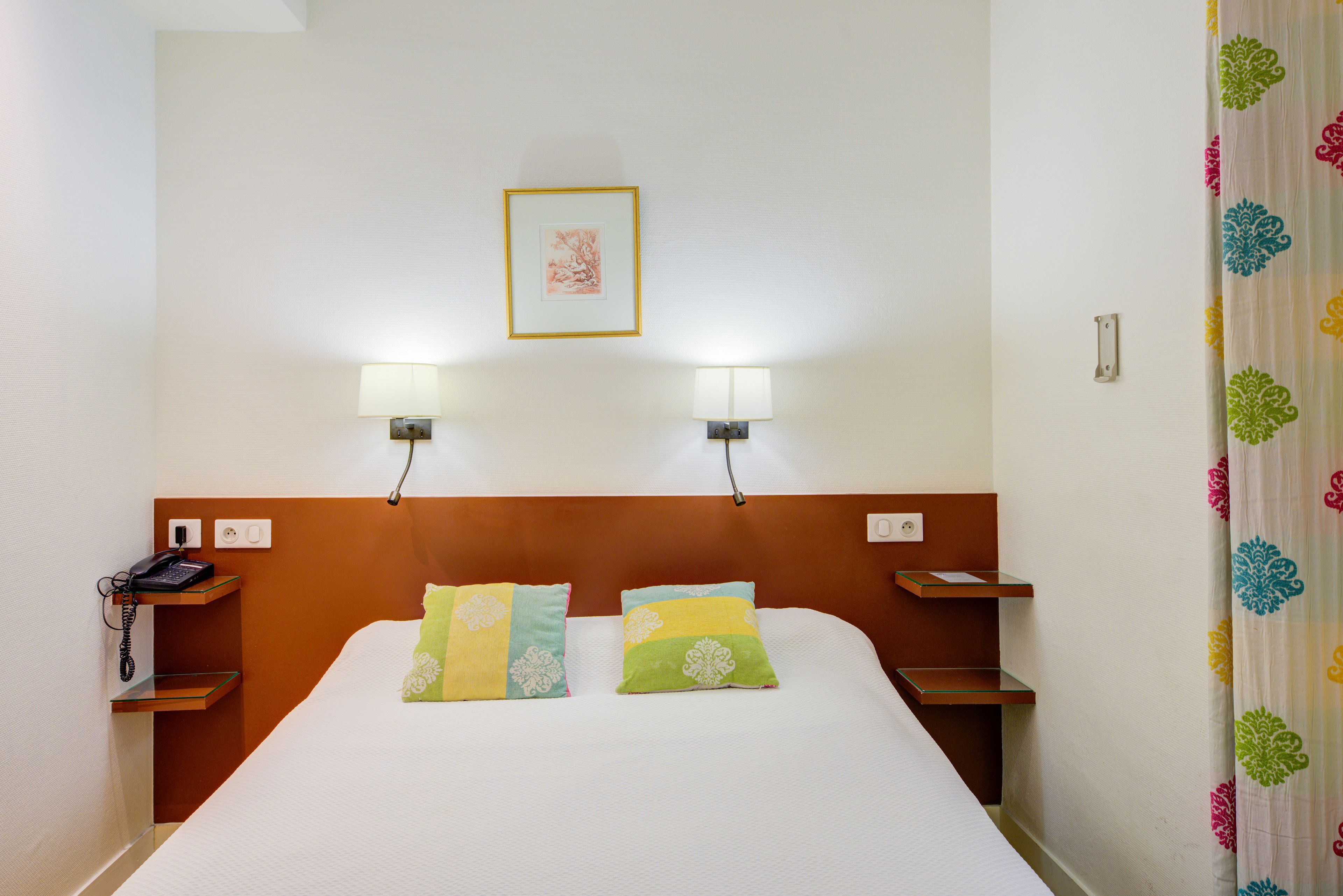 quadruple room | 1 bedroom, minibar, desk, blackout curtains