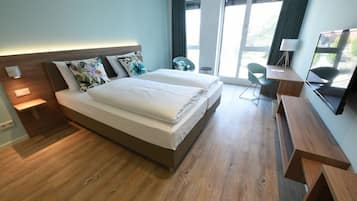 Double Room, City View | In-room safe, desk, soundproofing, cots/infant beds