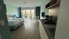Apartment, 1 Bedroom, Balcony, River View (Kitchenette) | In-room safe, desk, soundproofing, cribs/infant beds - Steverbett Hotel (Luedinghausen)