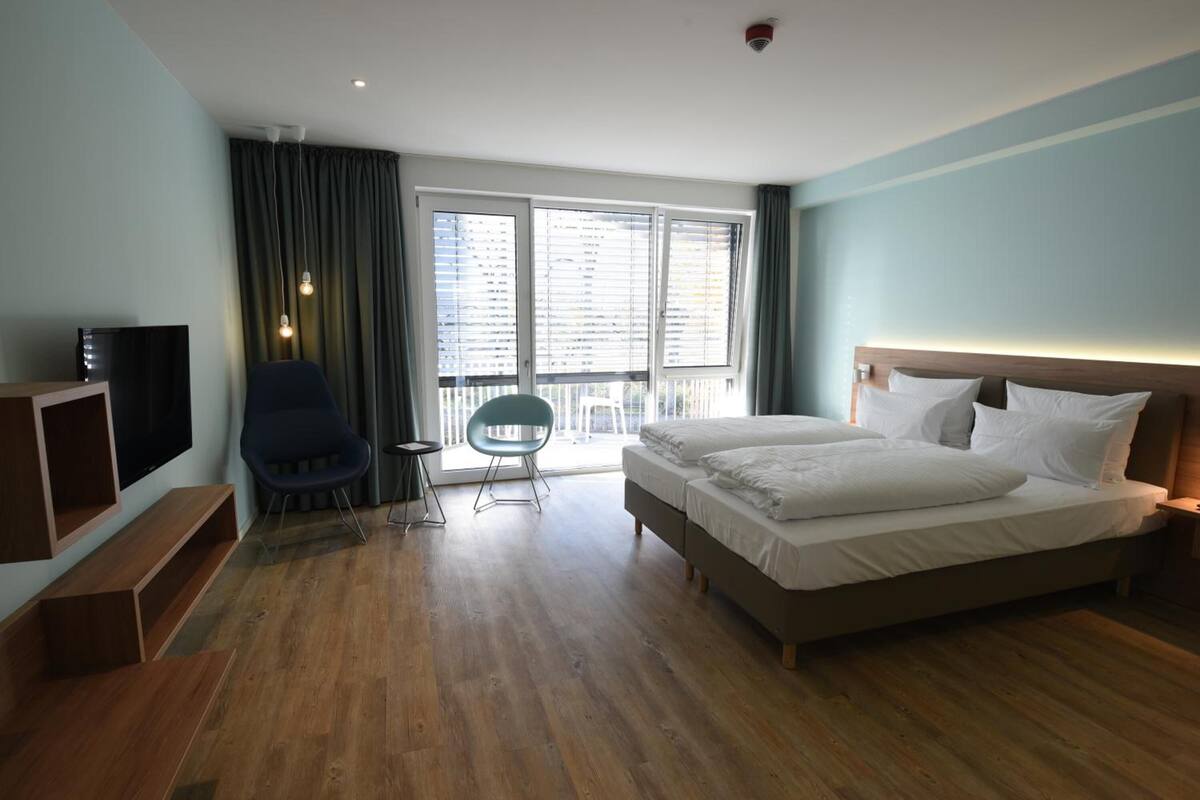 in-room safe, desk, soundproofing, cots/infant beds