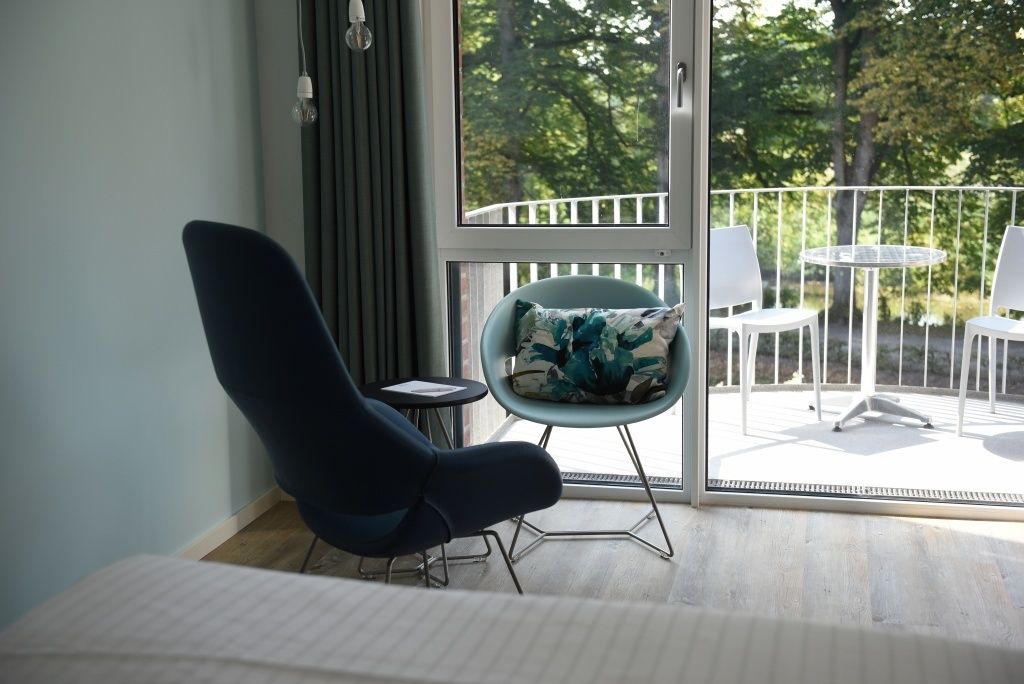 apartment, 1 bedroom, balcony, river view (kitchenette) | room amenity