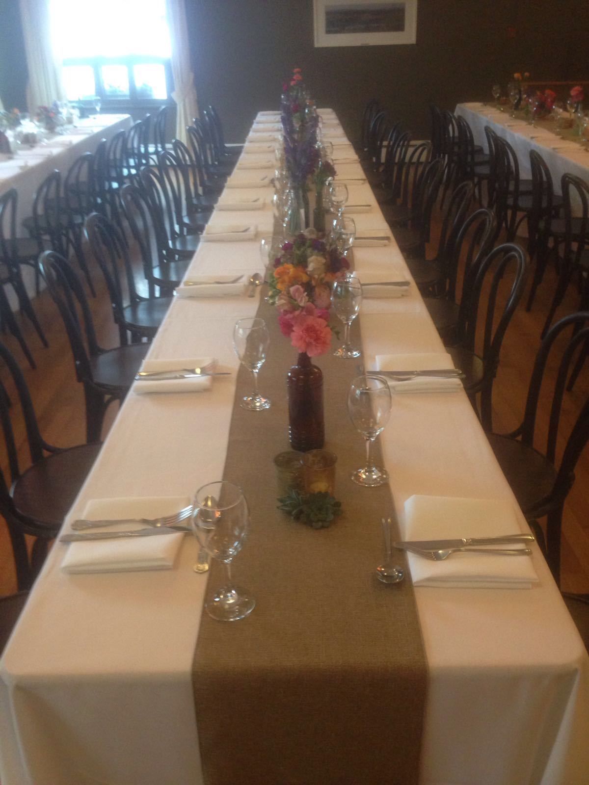 breakfast, lunch and dinner served