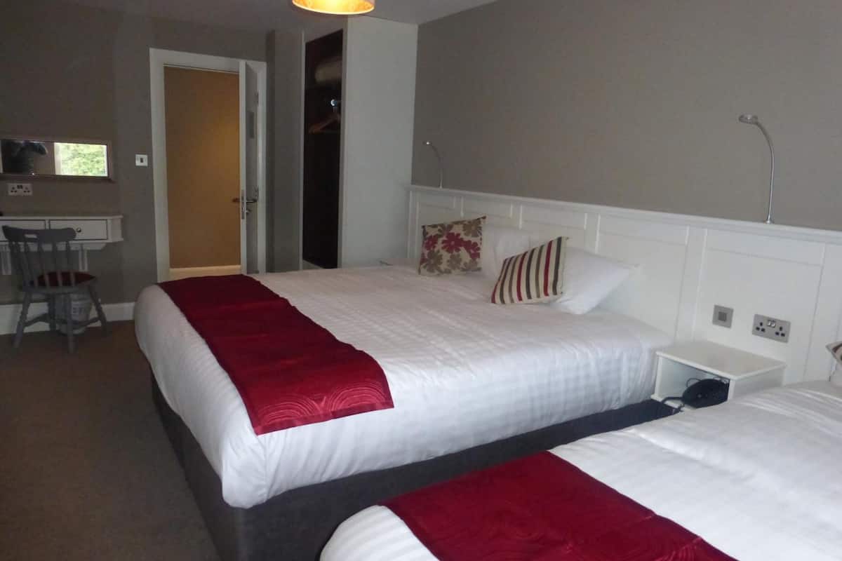 premium bedding, iron/ironing board, free wifi