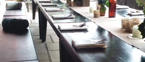 Se sirven desayunos, comidas y cenas
