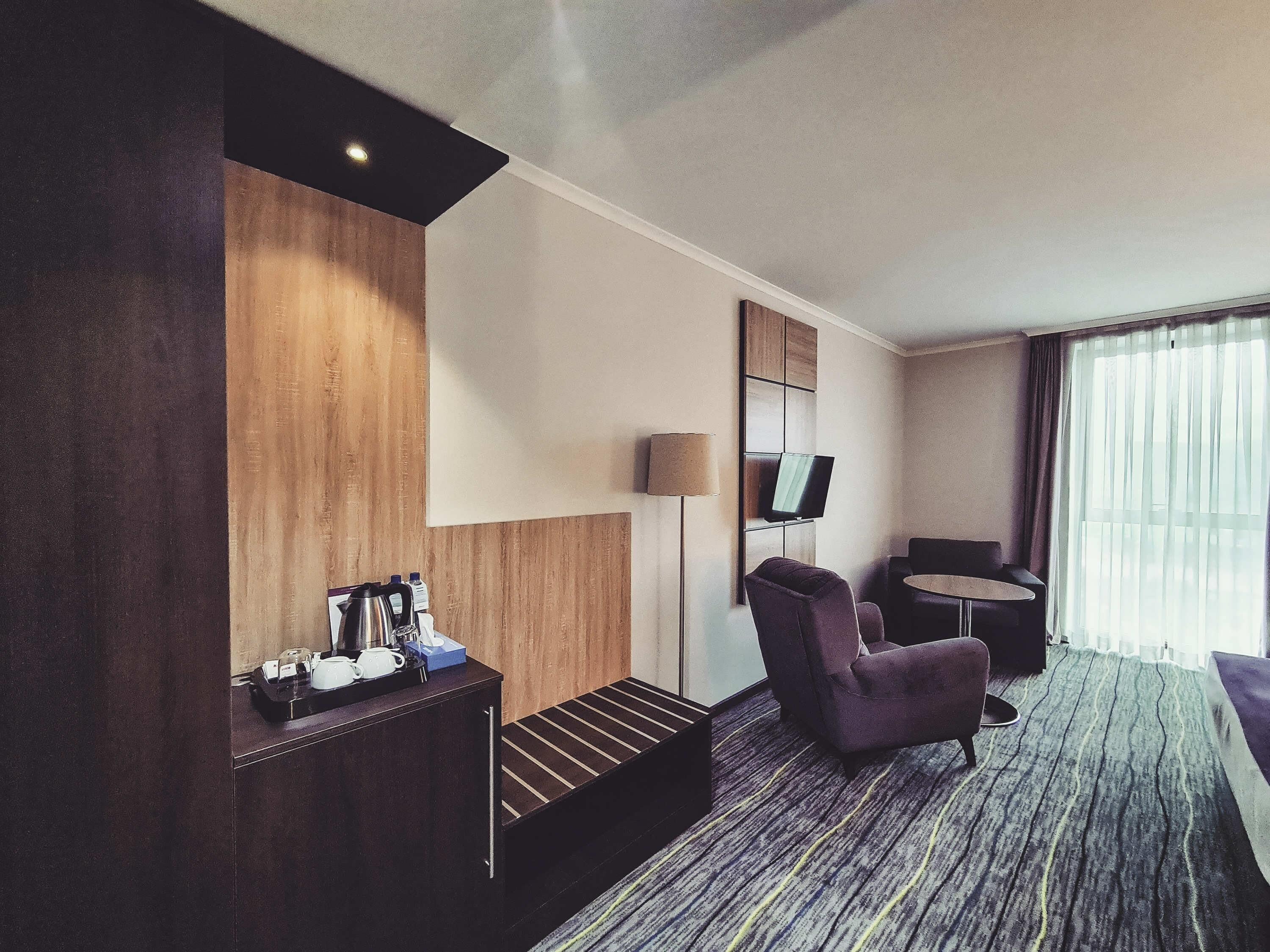 Habitación doble superior, 1 cama doble | 1 dormitorio, minibar, caja fuerte y escritorio