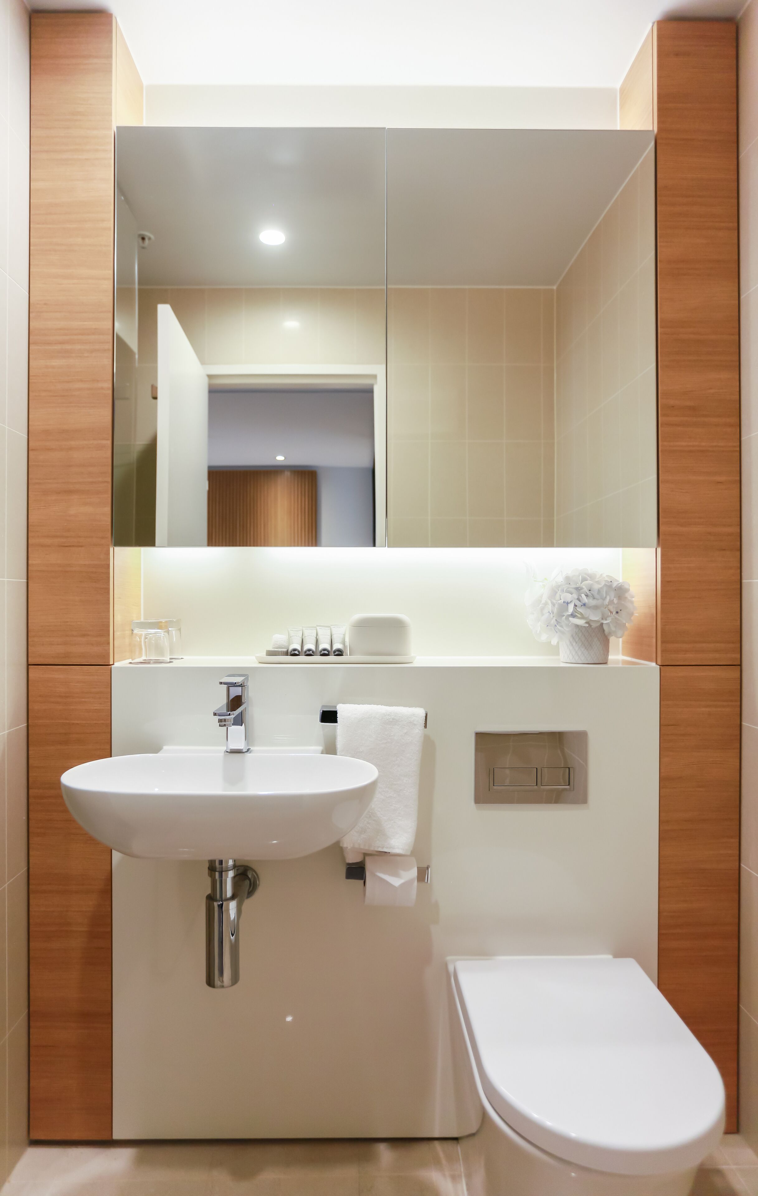 SKYE Hotel Suites Parramatta — image 17