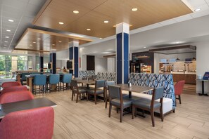 Exterior - Holiday Inn Express Queensbury - Lake George Area by IHG (Queensbury)