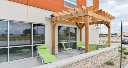 Holiday Inn Express & Suites Ogallala by IHG