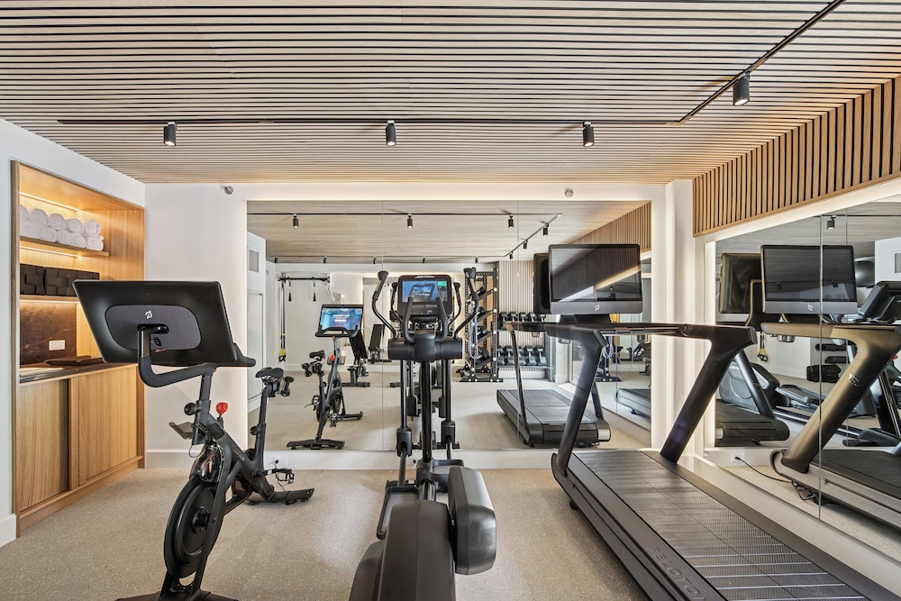 Hotel Park Ave by null