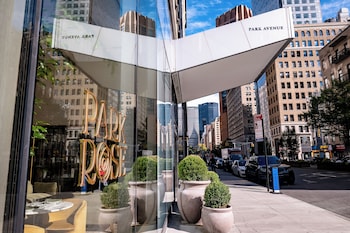 Restaurant at Hotel Park Ave NYC