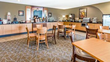 Sudah termasuk sarapan ala kontinental setiap hari