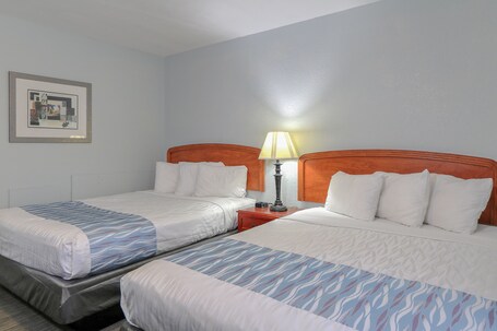 Belle Aire Motel - Image 20