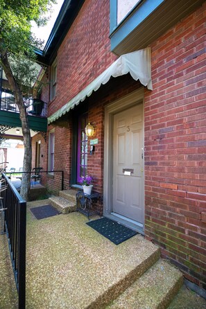 Exterior - Memphis Belvedere Suites (Memphis)