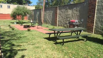 Área de parrilladas y picnic