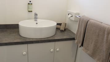 อ่างล้างมือ