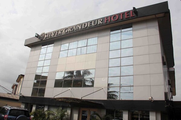 Exterior - Silver Grandeur Hotel (Lagos)