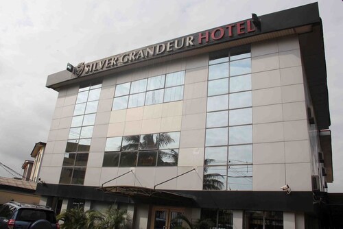 Silver Grandeur Hotel