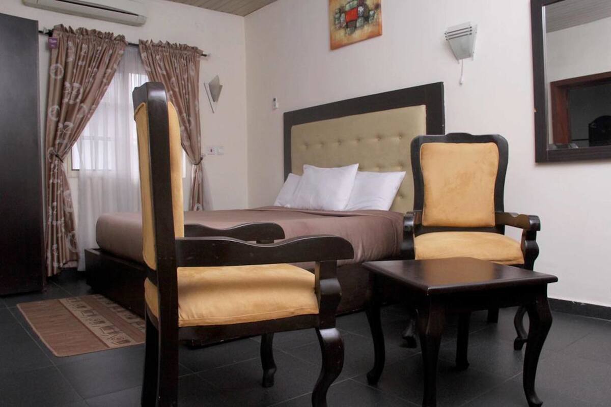 Executive Room | In-room safe, desk, free WiFi