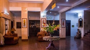 Lobby - Dees Hotels, Apartments and Suites (Lagos)