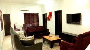 Deluxe Apartment, 3 Bedrooms | Living area - Wendo Court Apartments (Lekki)