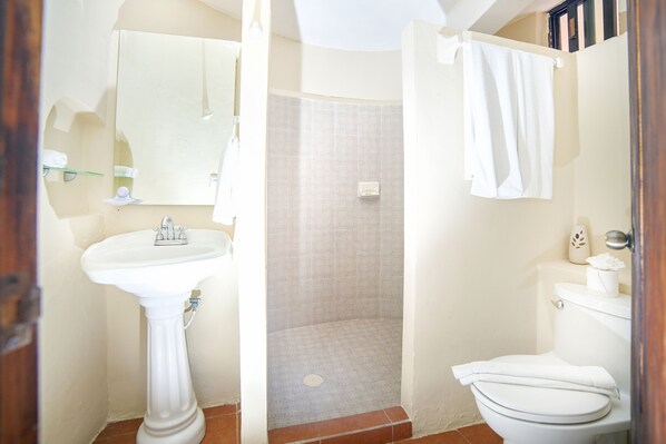 Bathroom - Keniza Beach Hotel (Tulum)