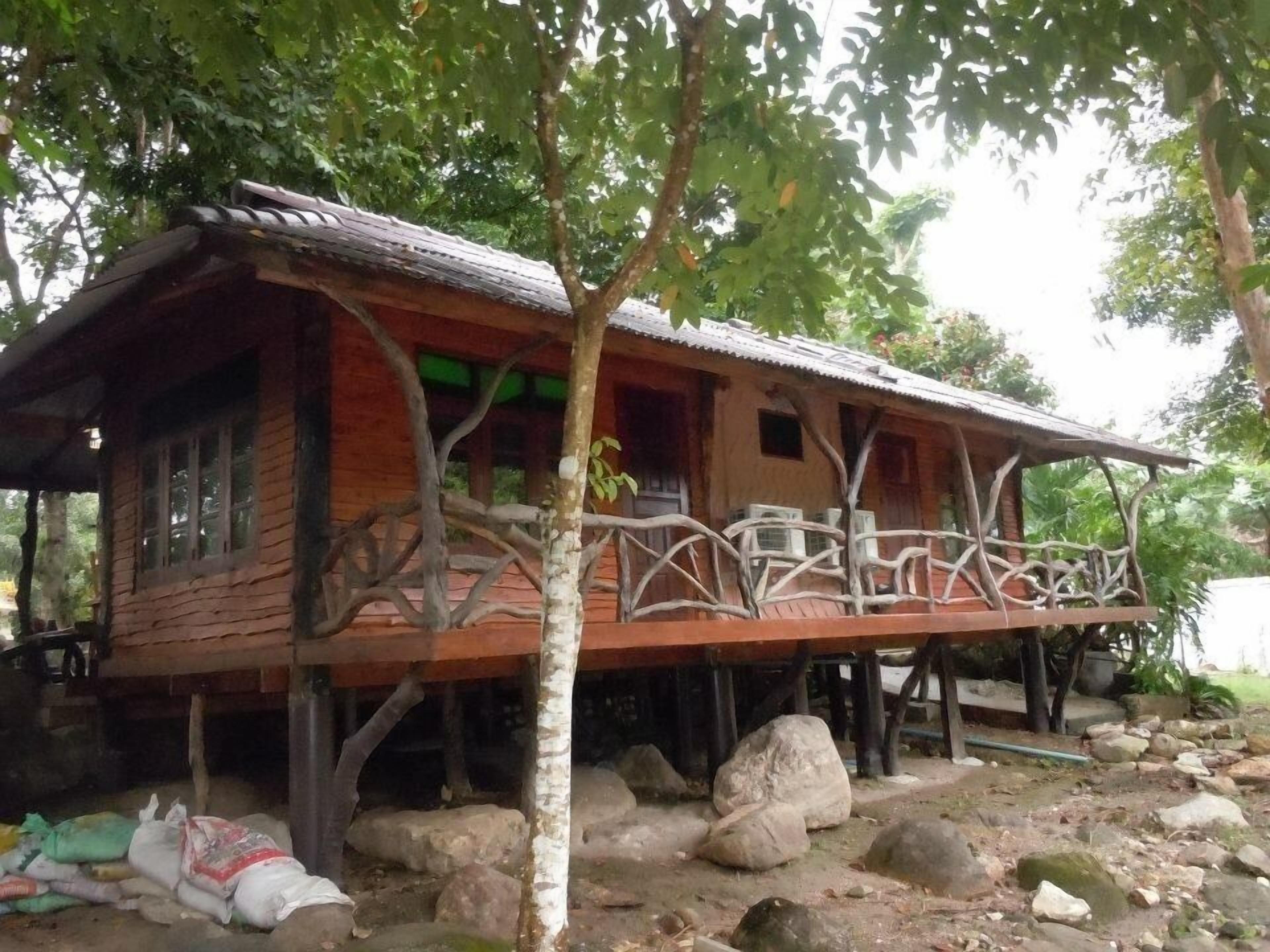 Escritorio, camas plegables/adicionales y wifi gratis 