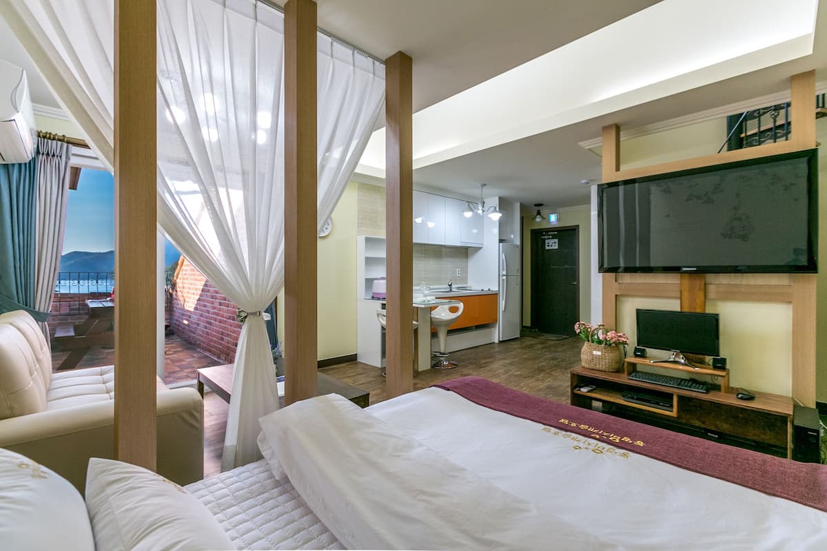 Dúplex, 1 habitación, vista al mar (2 persons) | Ropa de cama de alta calidad y wifi gratis