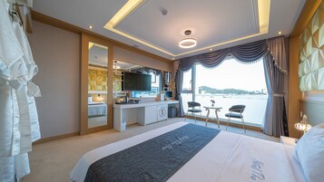 스탠다드 더블룸, 더블침대 1개, 항구 전망