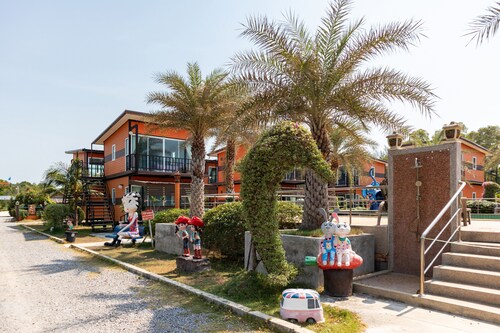 OYO 755 Rattana Resort