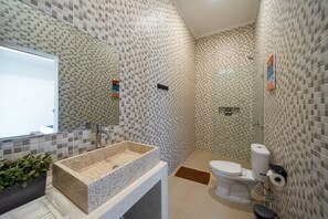 Superior Villa, 3 Bedrooms, Private Pool | Bathroom