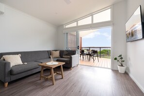 Televisión de pantalla plana