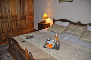 Standard-Doppel- oder -Zweibettzimmer | Zimmerausstattung