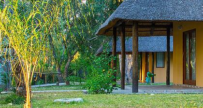 Mochaba Crossing Lodge