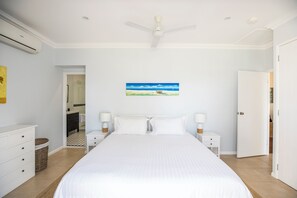 Deluxe Apartment, 1 Bedroom, Poolside (Minimum Age 18) - Kernow Charters Towers (Queenton)