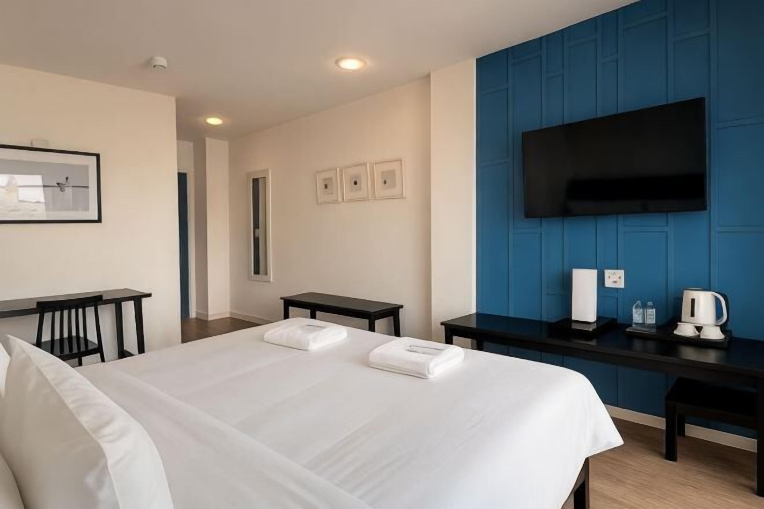 In-room safe, blackout drapes, soundproofing, free WiFi